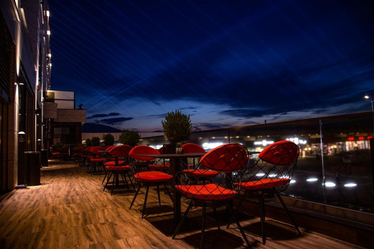 Premium Park Hotel 普里兹伦 外观 照片